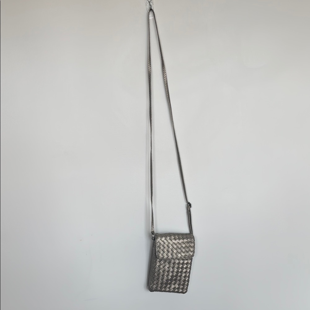 Woven Crossbody Bag in Silver